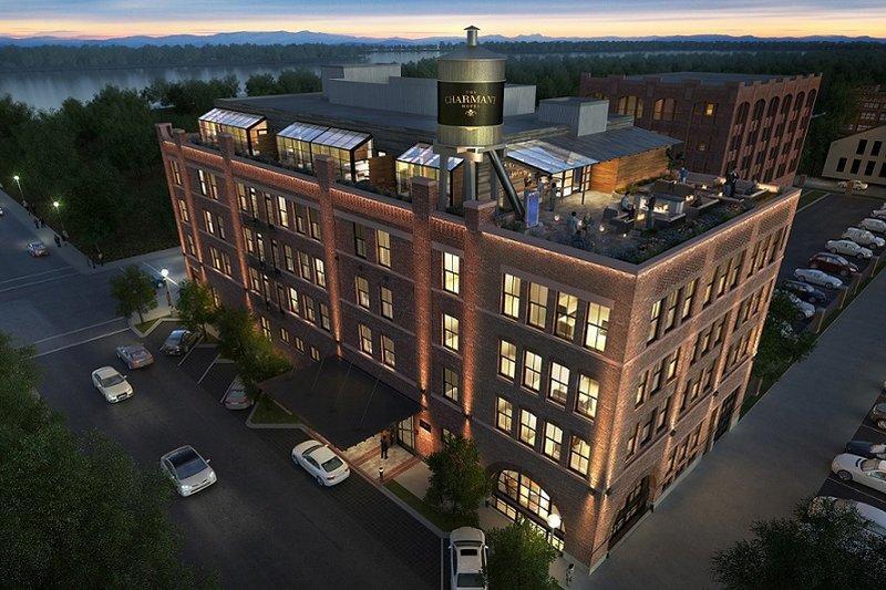 The Charmant Hotel La Crosse Exterior photo